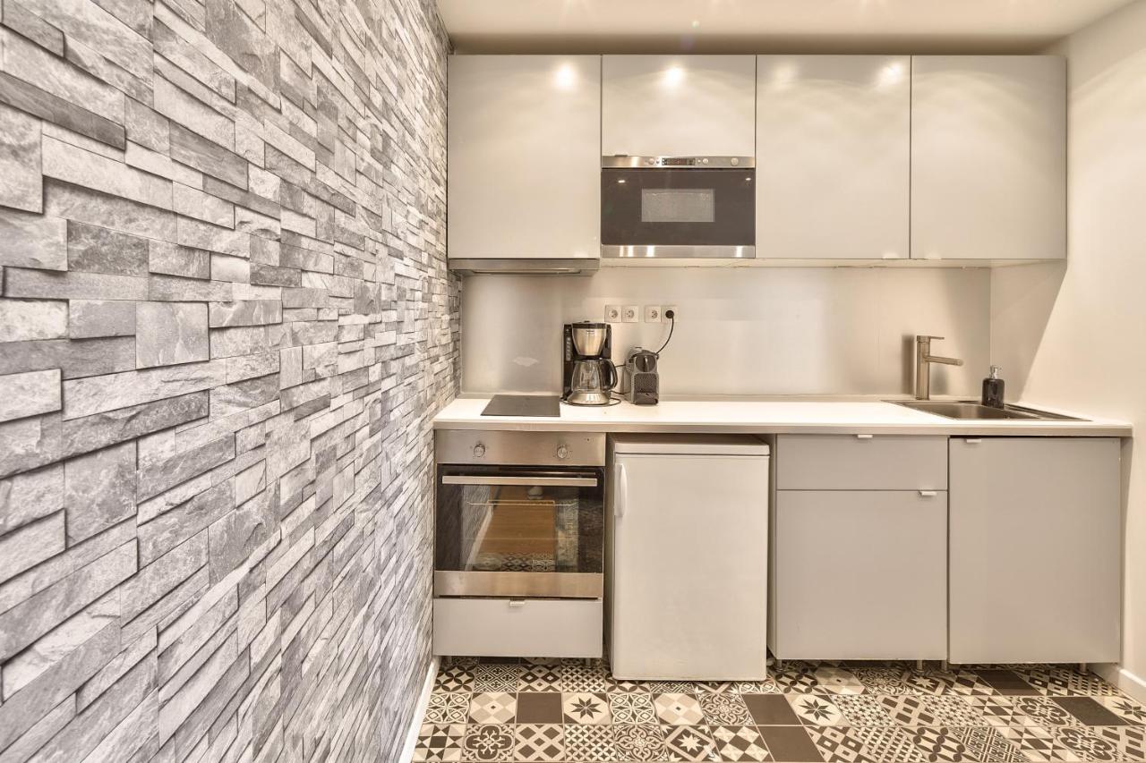 04 Best Flat Montorgeuil 3 Париж Екстериор снимка